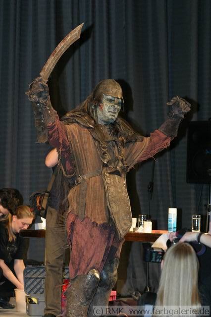 * Image 31