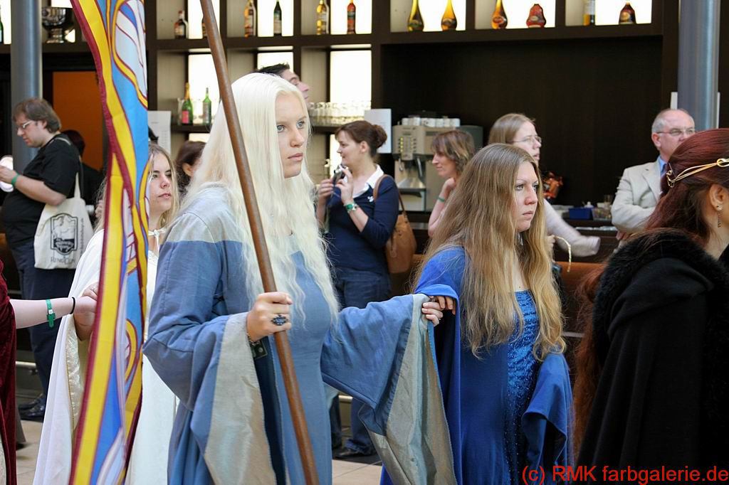 * Image 18