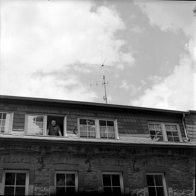 * Image 4