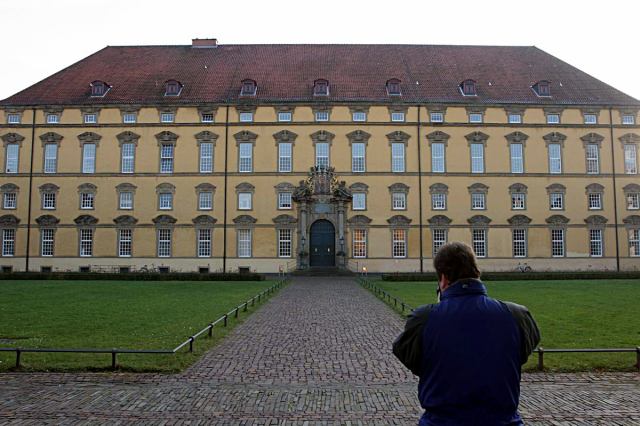 * Image 23