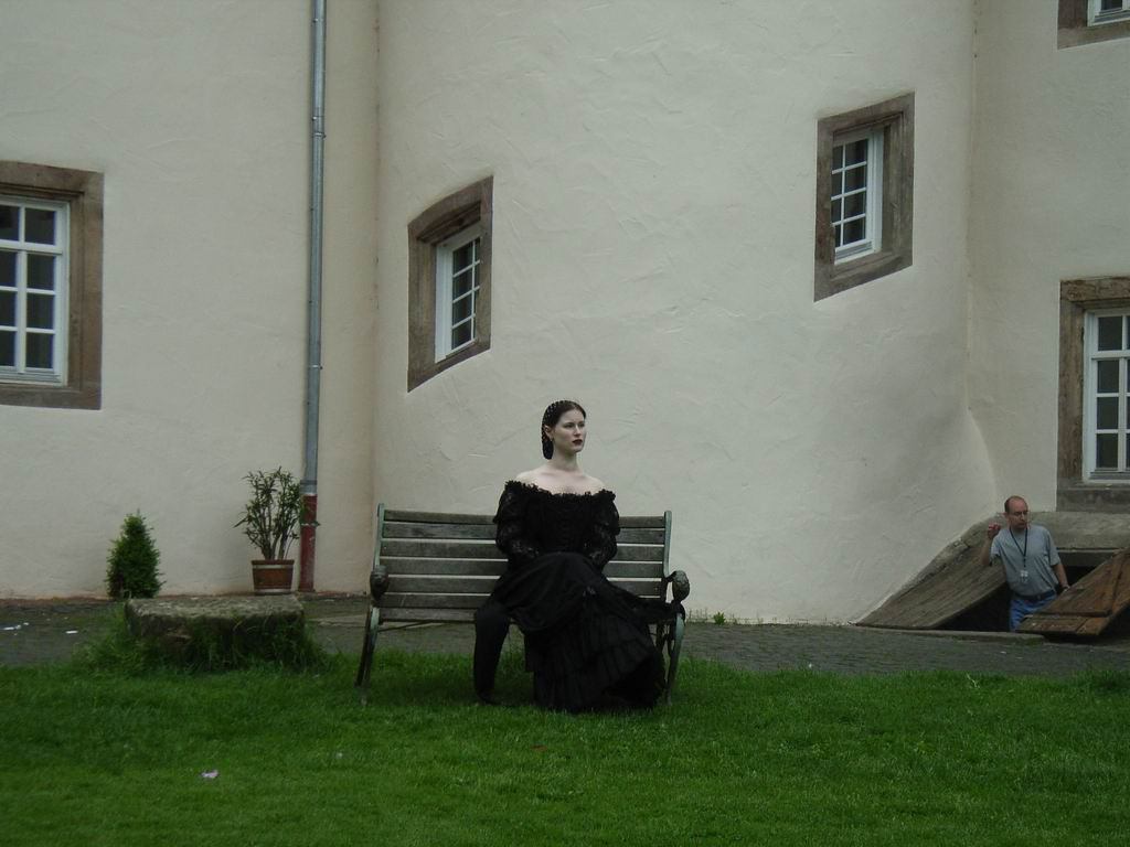 * Image 75