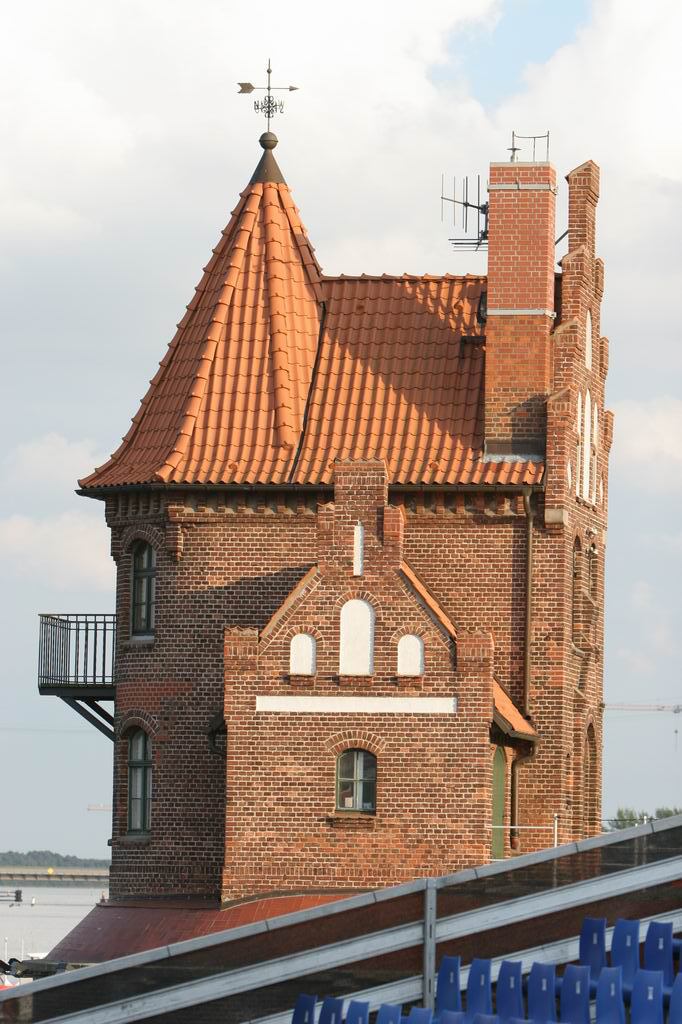 * Image 14